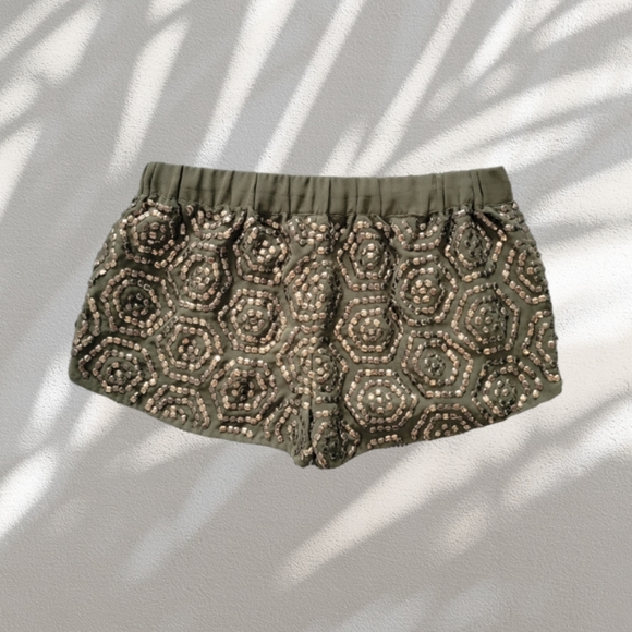 Guess army green short - Picture 3 of 4